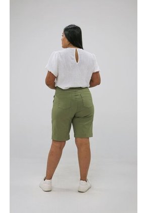 Bermuda Para Mujer. Verde Marca L&H Ref. 2I610020