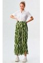 Capri Para Mujer Verde Marca L&H Ref. 1F426089 de L&H
