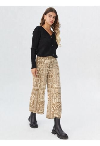 Capri Para Mujer Beige Marca L&H Ref. 1F426091 L&H