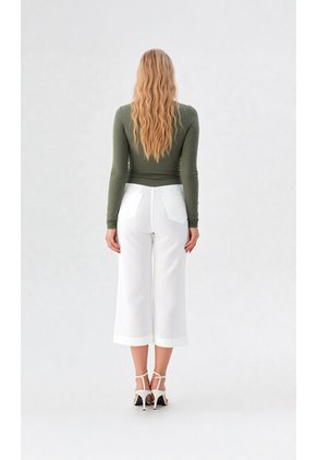 Camiseta Para Mujer Manga Larga Verde Marca L&H Ref. 1F409493