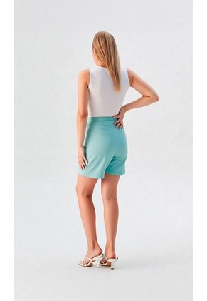 Bermuda Para Mujer Verde Marca L&H Ref. 2I410045