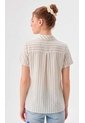 Blusa Para Mujer Manga Corta Beige Marca L&H Ref. 1F412721 de L&H
