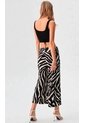 Capri Para Mujer Negro Marca L&H Ref. 1F426089 de L&H