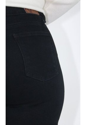 Jean Para Mujer Negro Marca L&H Ref. 1Ac407781