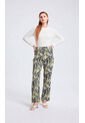 Pantalon Para Mujer Verde Marca L&H Ref. 2J407077 de L&H