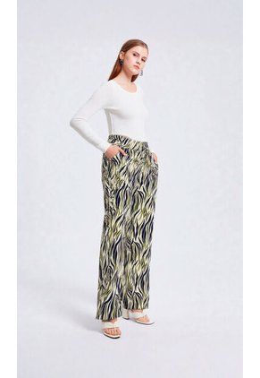 Pantalon Para Mujer Verde Marca L&H Ref. 2J407077