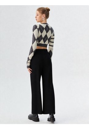 Pantalon Para Mujer Negro Marca L&H Ref. 1F407253