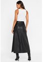 Falda Para Mujer  Negro Marca L&H Ref. 1F414048 de L&H