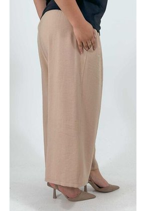 Capri Para Mujer. Beige Marca L&H