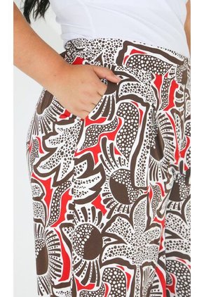 Capri Para Mujer Cafe Marca L&H Ref. 2J426058