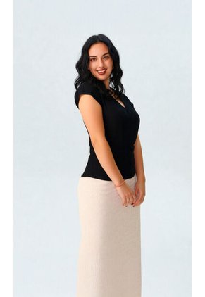 Camiseta Para Mujer Manga Corta Negro Marca L&H Ref. 1F409507