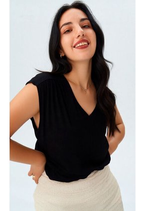 Camiseta Para Mujer Manga Corta Negro Marca L&H Ref. 1F409507