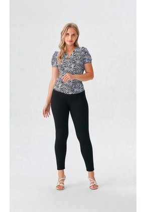 Camiseta Para Mujer Manga Corta Negro Marca L&H Ref. 1Y409020