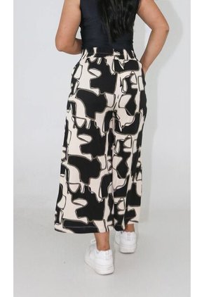 Capri Para Mujer Negro Marca L&H Ref. 2J426062