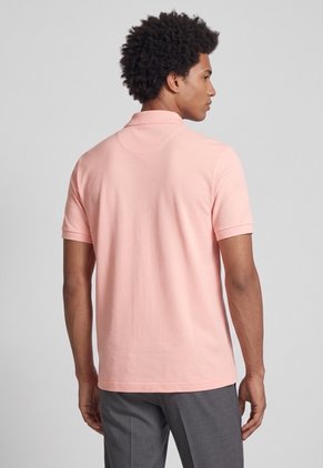 Polo LACOSTE Salmón