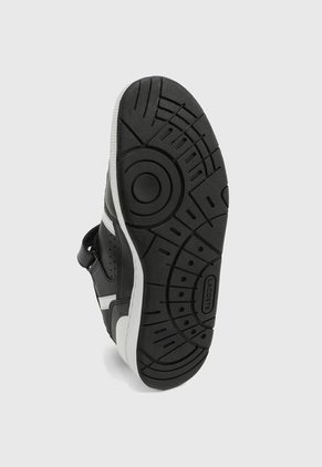 Tenis Lifestyle Negro-Blanco Lacoste T-Clip