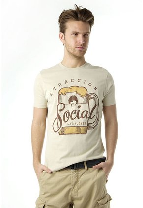 Camiseta Latin Lover Tracción Social Nude