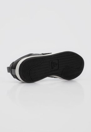 Tenis Lifestyle Negro-Blanco le coq sportif Courtclassic Chevron