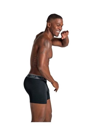Ropa Interior Masculina Boxer Largo Negro LEO 033300N