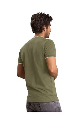 Camiseta Con Cuello Y Puños Tejidos En Contraste M2975 Verde