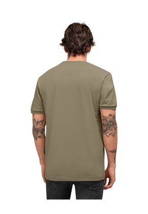 Camiseta Manga Corta Tipo Henley M3053 Verde Medio