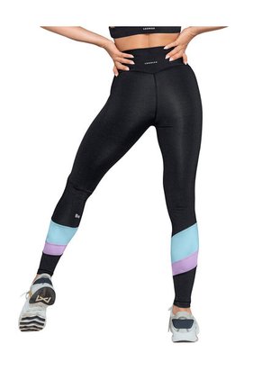 Legging Deportivo Con Bolsillo Leonisa Active By Silvy Araujo 195598 Negro