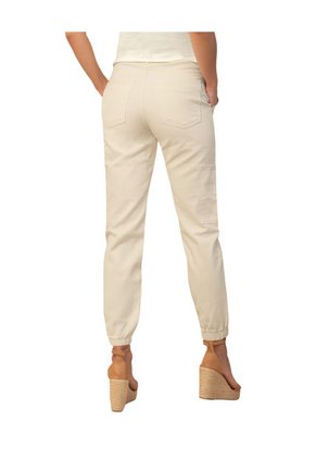 Pantalón Tipo Cargo Con Bolsillos Funcionales F6743 Crudo