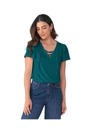 Camiseta Manga Corta Con Recogido Leve En Hombros F6713 Verde