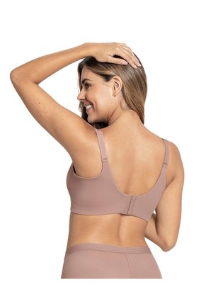 Brasier Básico Leonisa 091054 Rosa