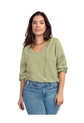 Blusa Manga Larga Con Detalle Tipo Encaje F7092 Verde