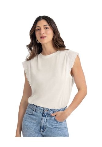 Camiseta Manga Sisa Con Detalle Ojalillo En Hombros F7017 Marfil Leonisa