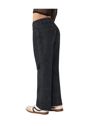 Jean Con Bota Ancha Y Abertura En Rodilla J2870 Negro