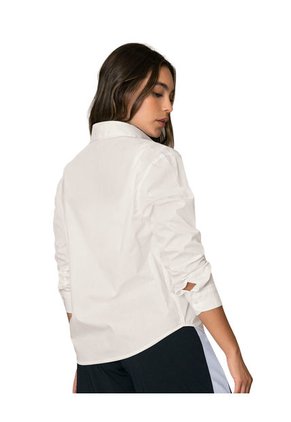 Blusa Manga Larga Con Botones Funcionales En Frente J2988 Blanco