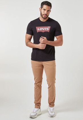 Camiseta Negro-Rojo-Blanco Levi's
