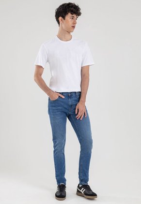 Jean índigo Medio Levi's Skinny Taper