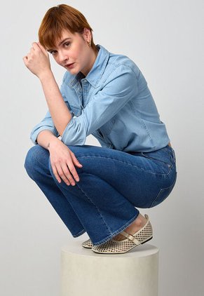 Jean Levi's 726 Flare Fit Índigo Medio