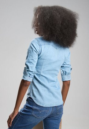 Camisa Denim Levi's Iconic Western Índigo Claro