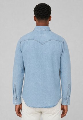 Camisa Denim Levi's Barstow Western Índigo Claro