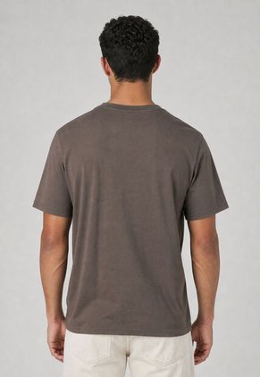 Camiseta Levi's Relaxed Fit Marrón
