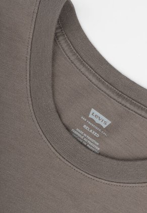 Camiseta Levi's Relaxed Fit Marrón