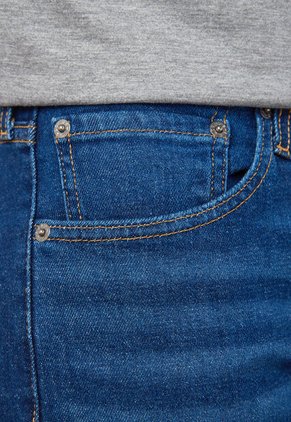 Jean Levi's 512 Slim Taper Fit Índigo Medio
