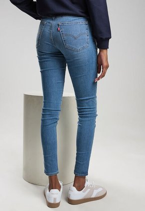 Jean Levi's 721 Skinny Fit Índigo Medio