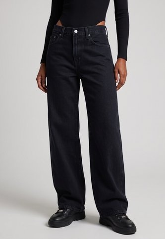 Jean Levi's Middy Balloon Fit Índigo Oscuro Levis