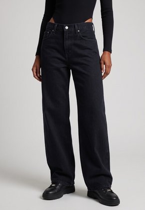 Jean Levi's Middy Balloon Fit Índigo Oscuro