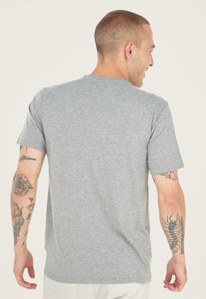 Camiseta Gris-Rosa-Negro Levi's Graphic