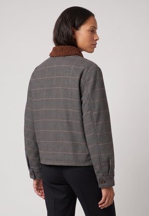 Chaqueta Levi's Bree Cropped Chore Sherpa Gris