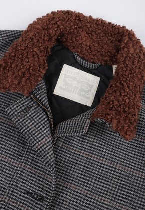Chaqueta Levi's Bree Cropped Chore Sherpa Gris