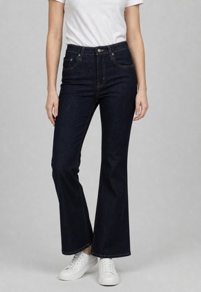 Jean Levi's 725 Bootcut Fit Índigo Oscuro