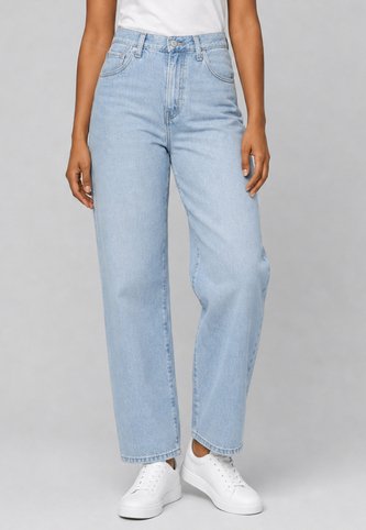 Jean Levi's Easy Dad Straight Fit Índigo Claro Levis