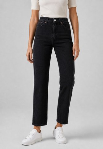 Jean Levi's Wedgie Slim Fit Negro Levis